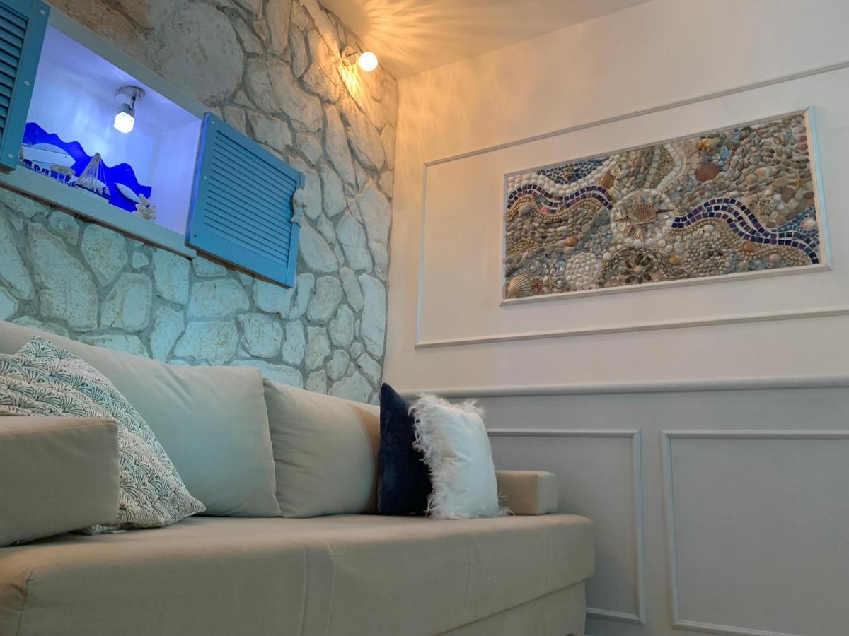 By The Sea Apartment Kastela