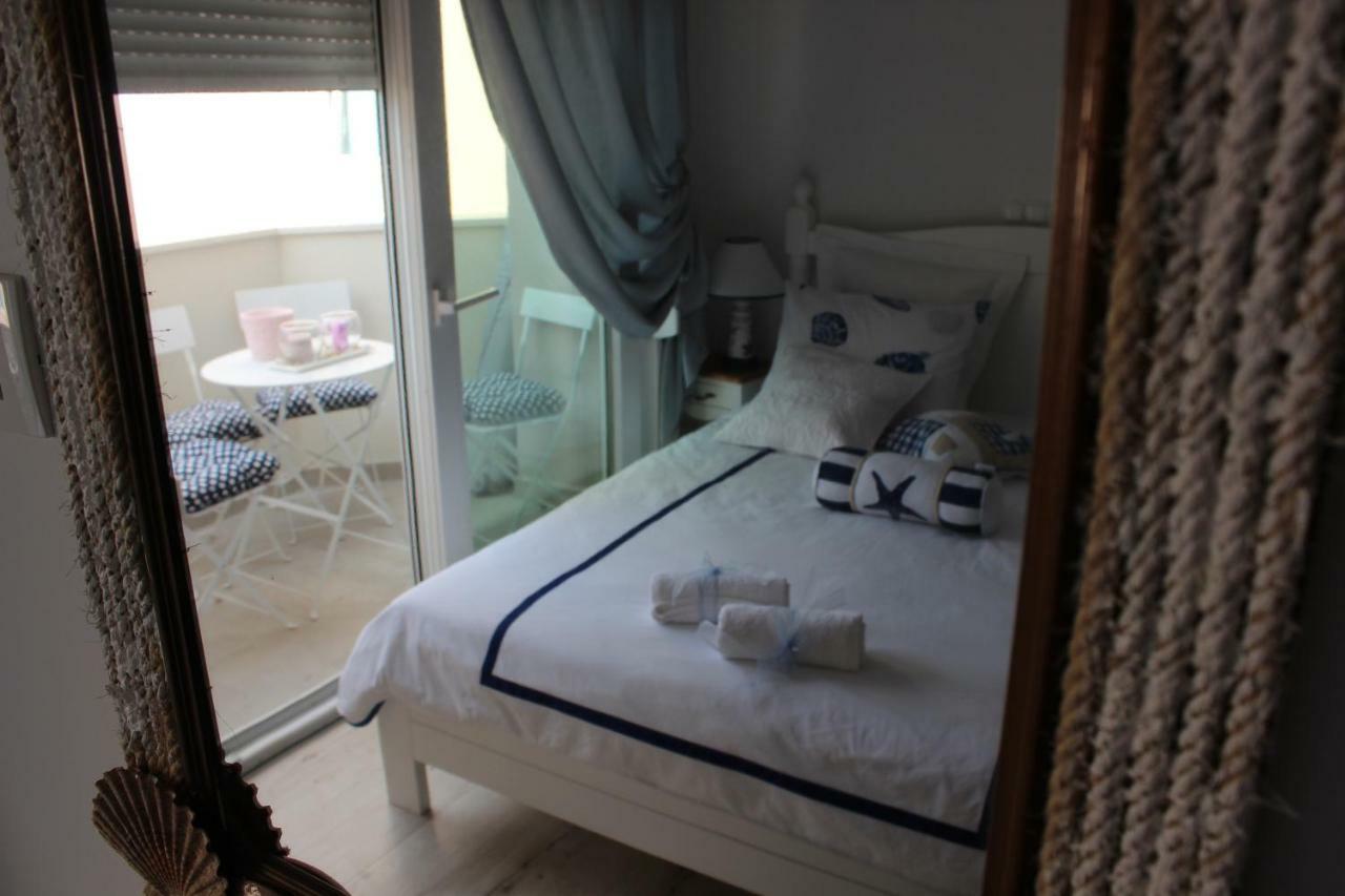 By The Sea Apartment *