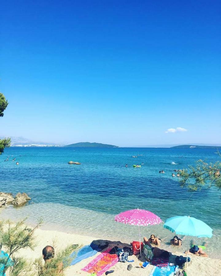 By The Sea * Kastela